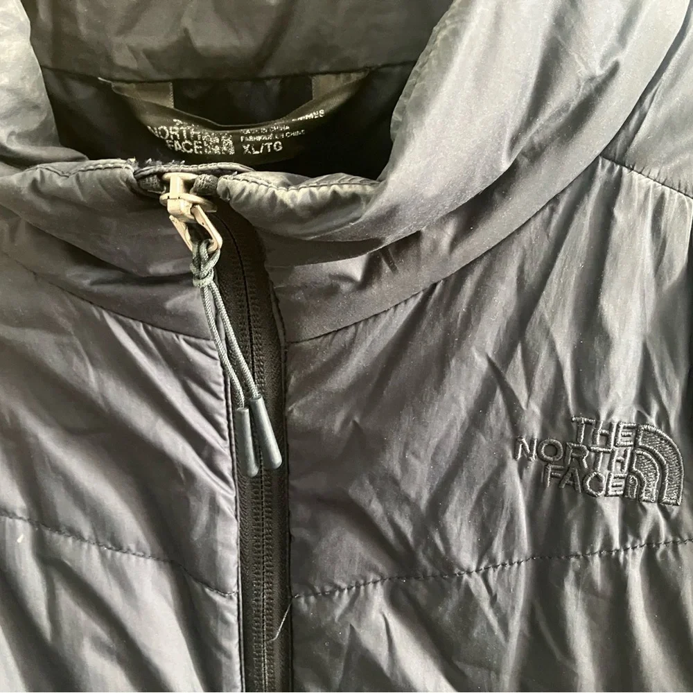 The North Face Blue Zip Up Quilted Packable Jacket Men’s‎ Size XL Cozy